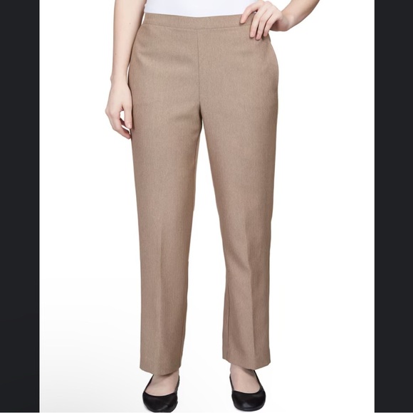 Alfred Dunner Mulberry Street Women's Tan Pants Size 16W - Side Pockets NWT - Picture 1 of 9